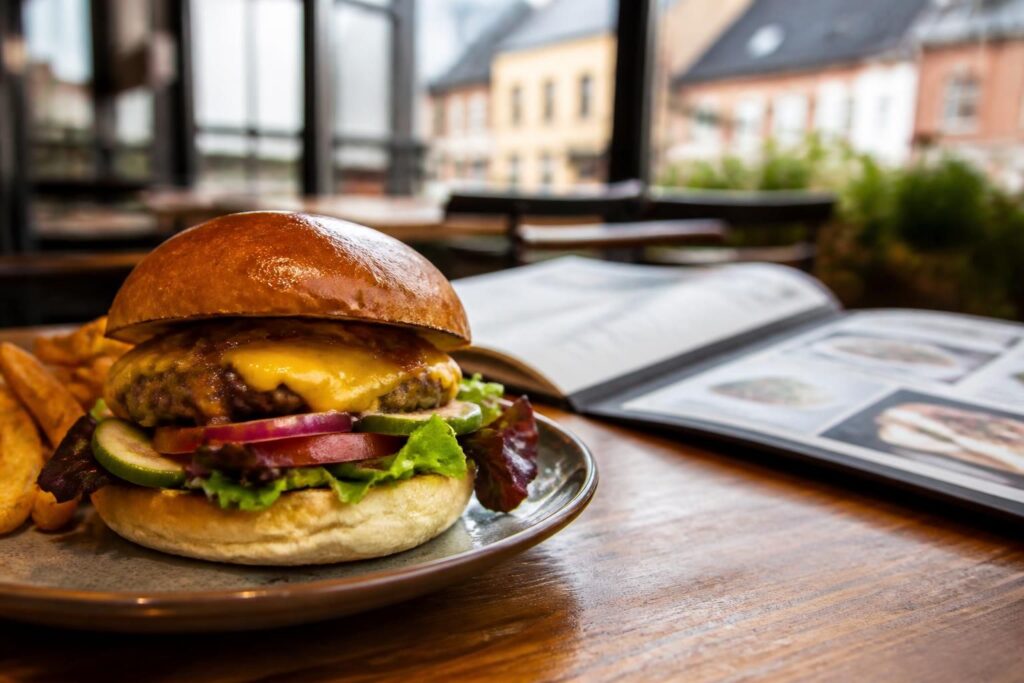 découvrez les menus, avis et adresses de crea burger à noeux-les-mines et la bourse pour savourer des burgers délicieux et faits maison.